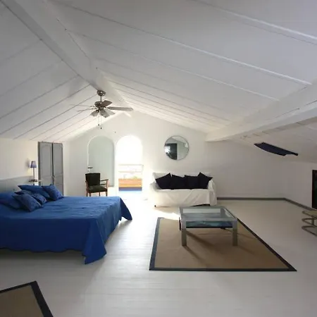 Villa Aoc Sleeps 14 Pool Bandol