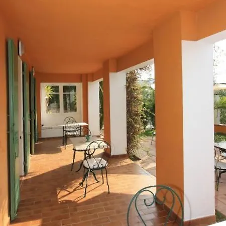 Villa Aoc Sleeps 14 Pool *